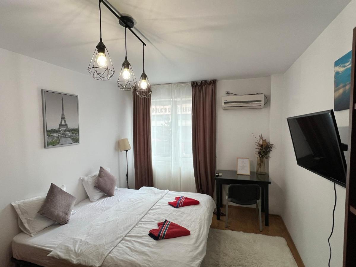 2 rooms apartment City Center