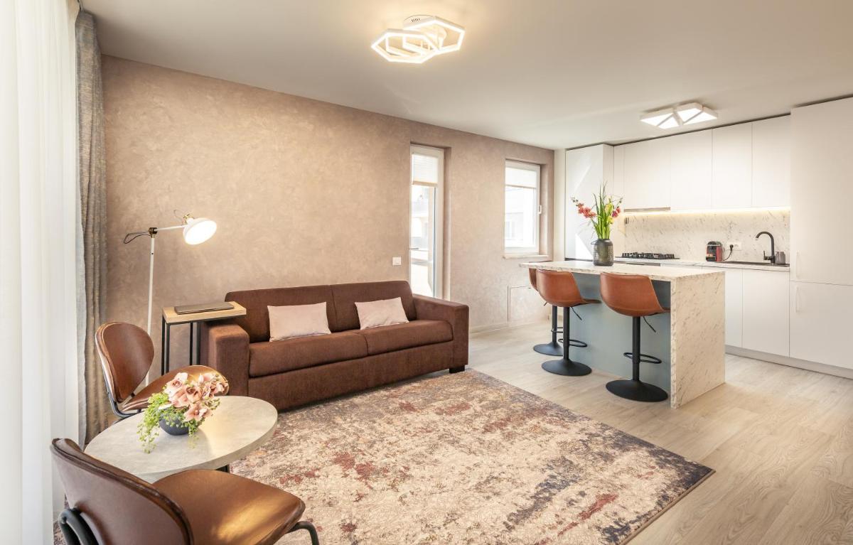 5thFloor Executive Apart w.Balcony&Free parking
