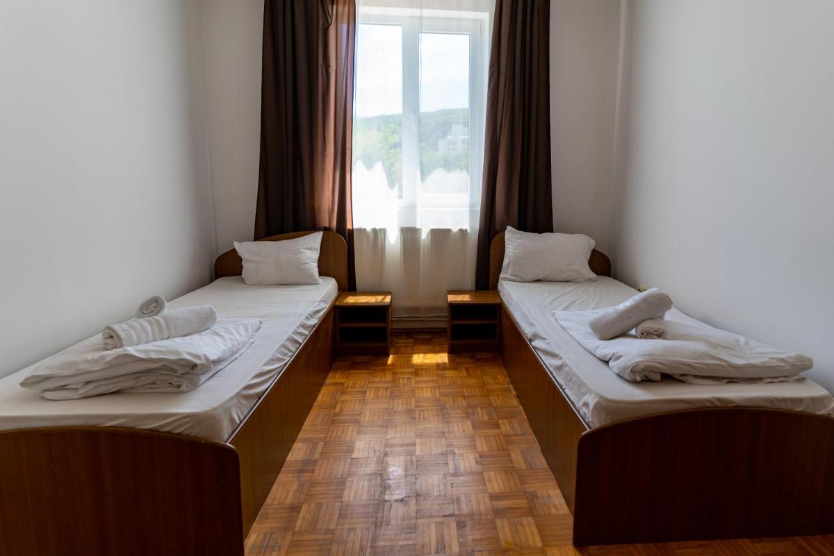 ALEXANDRA Hotel