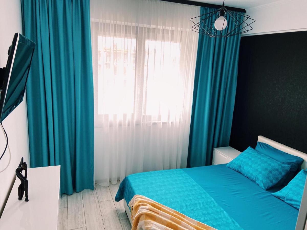 Amely Apartments Mamaia Nord by Building Stefan