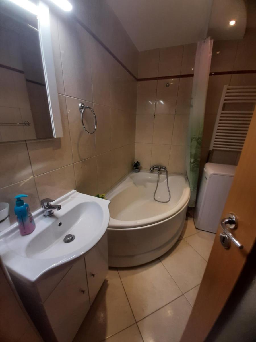 Apartament Crăciunița