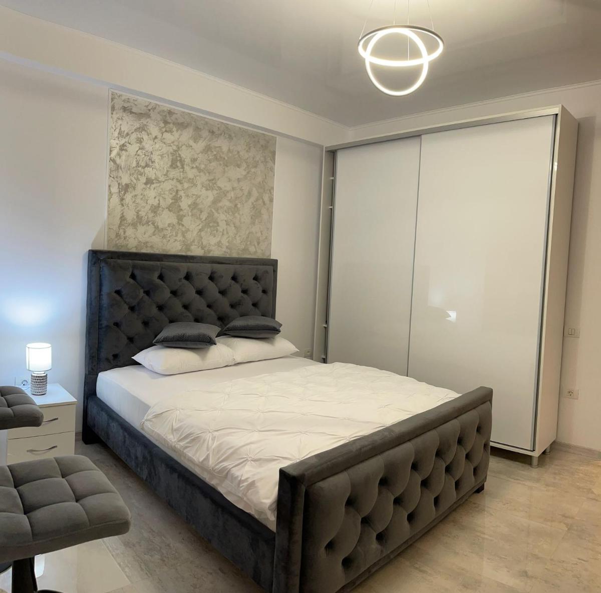 Apartament Grey