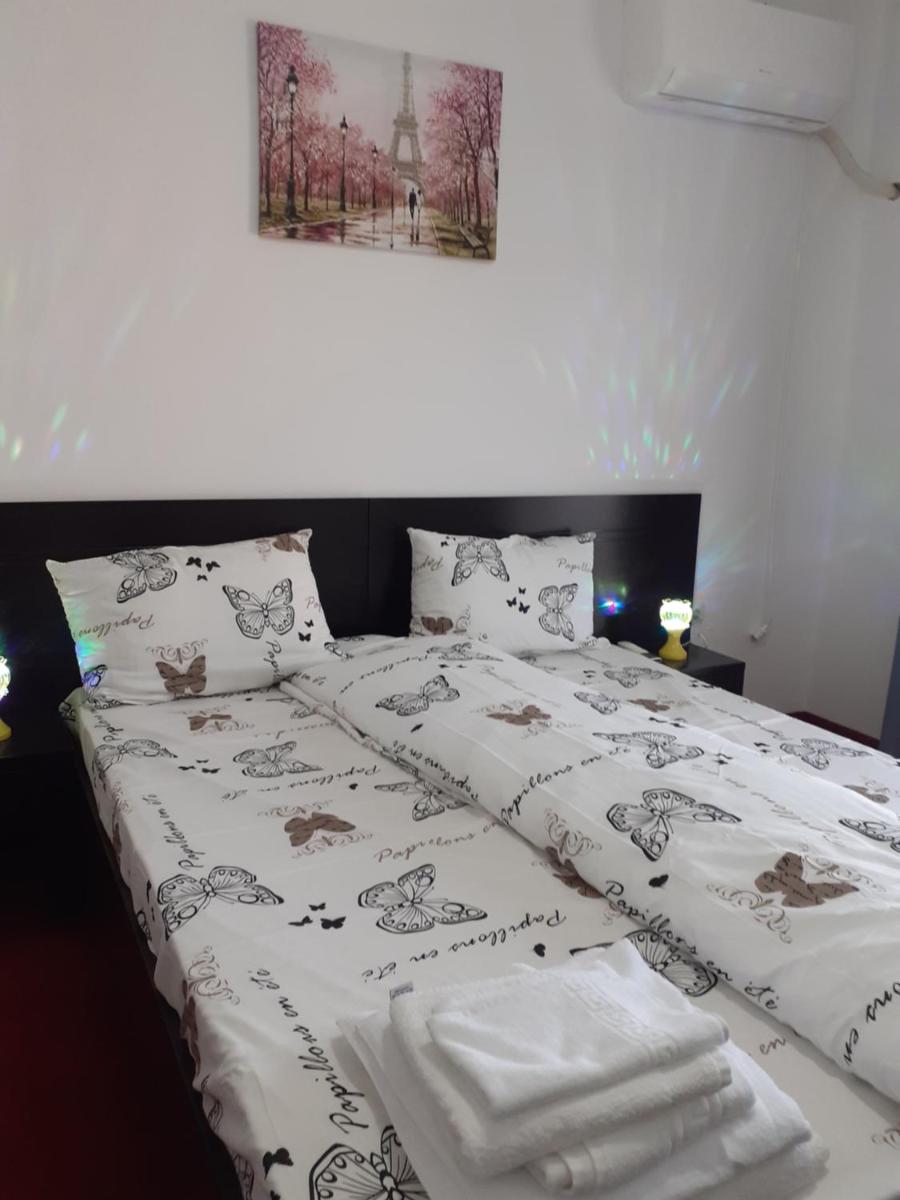 Apartamente9
