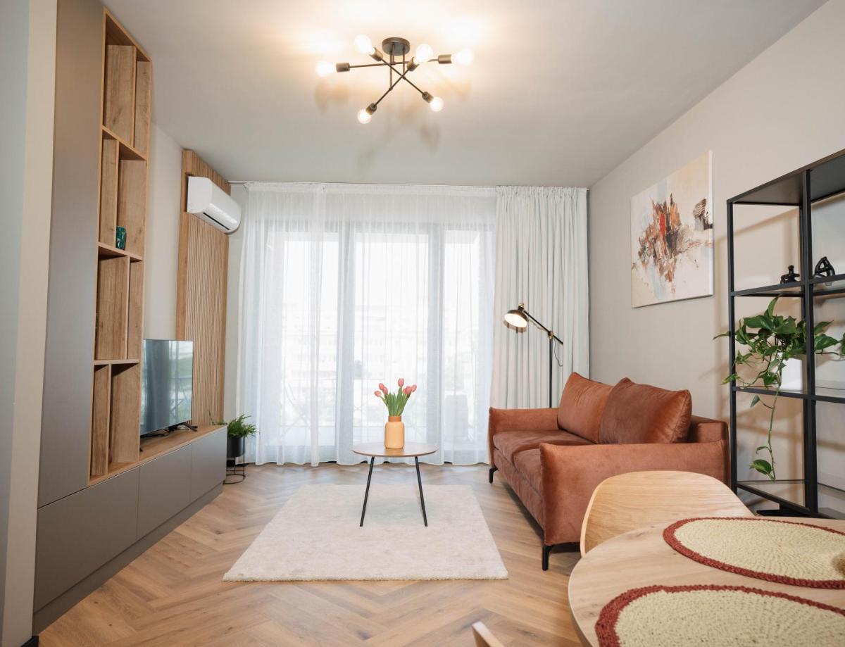 Arra Apartments