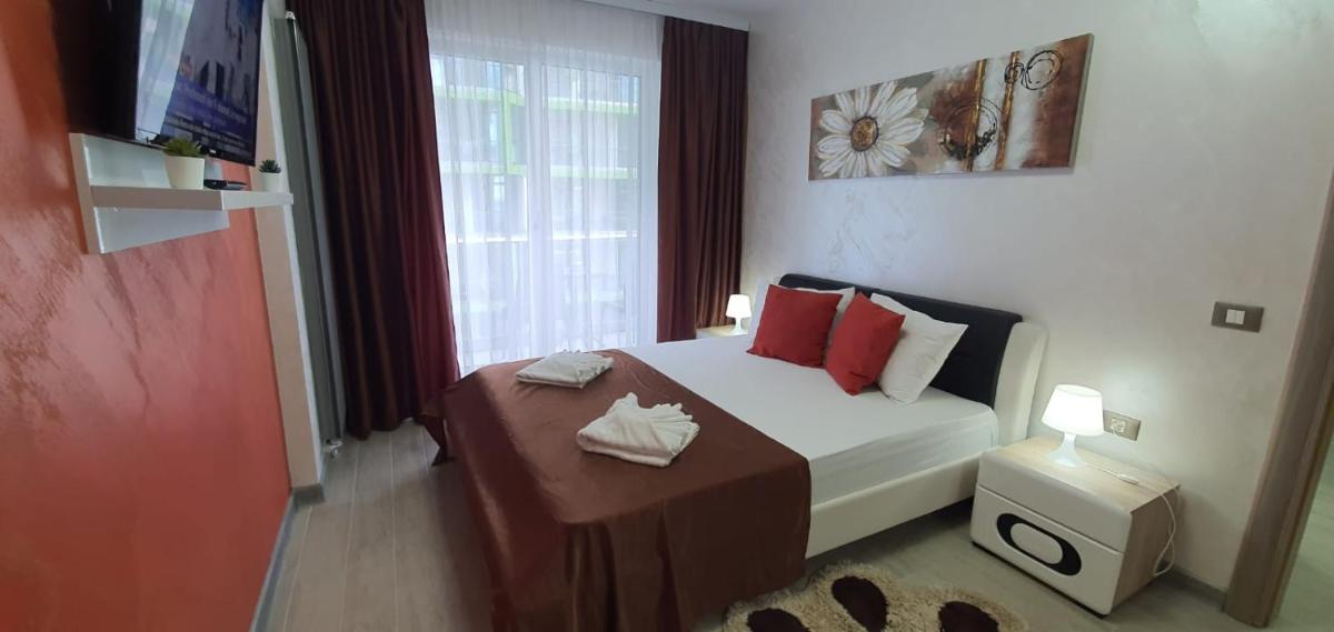 Beach Front Boutique Apartment Prima Linie La Mare Piscina & Parking