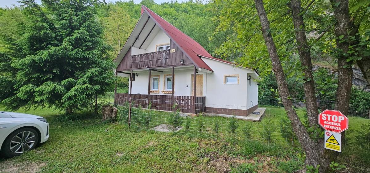 Cabana 2 Râuri