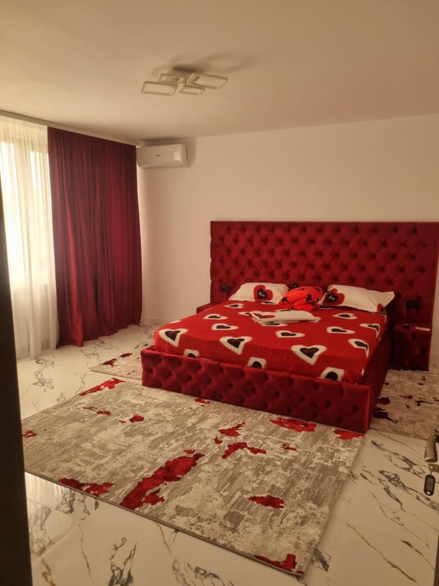 CAMERE DE INCHIRIAT IN REGIM HOTELIER