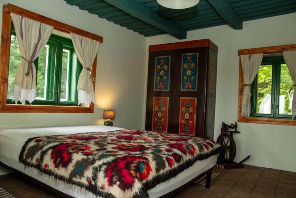 Casa Batrana