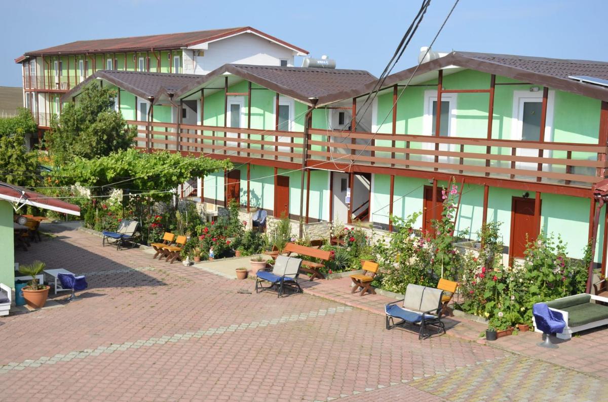 Casa Bucuria