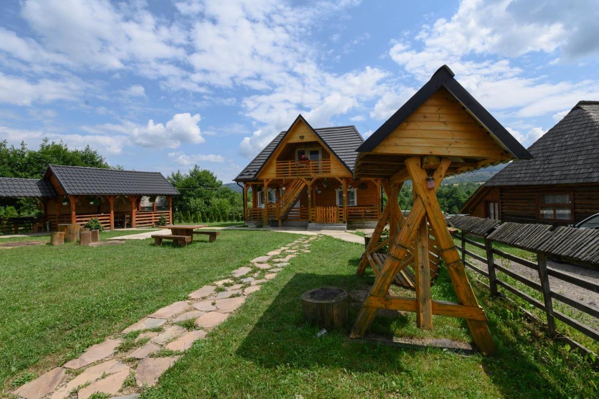 Casa Cupcea