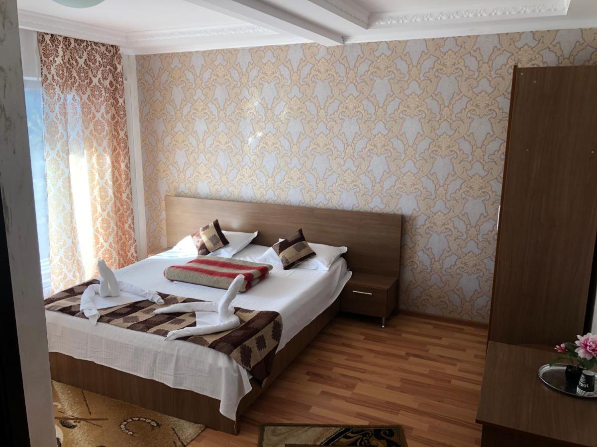 Casa Yva Black Sea