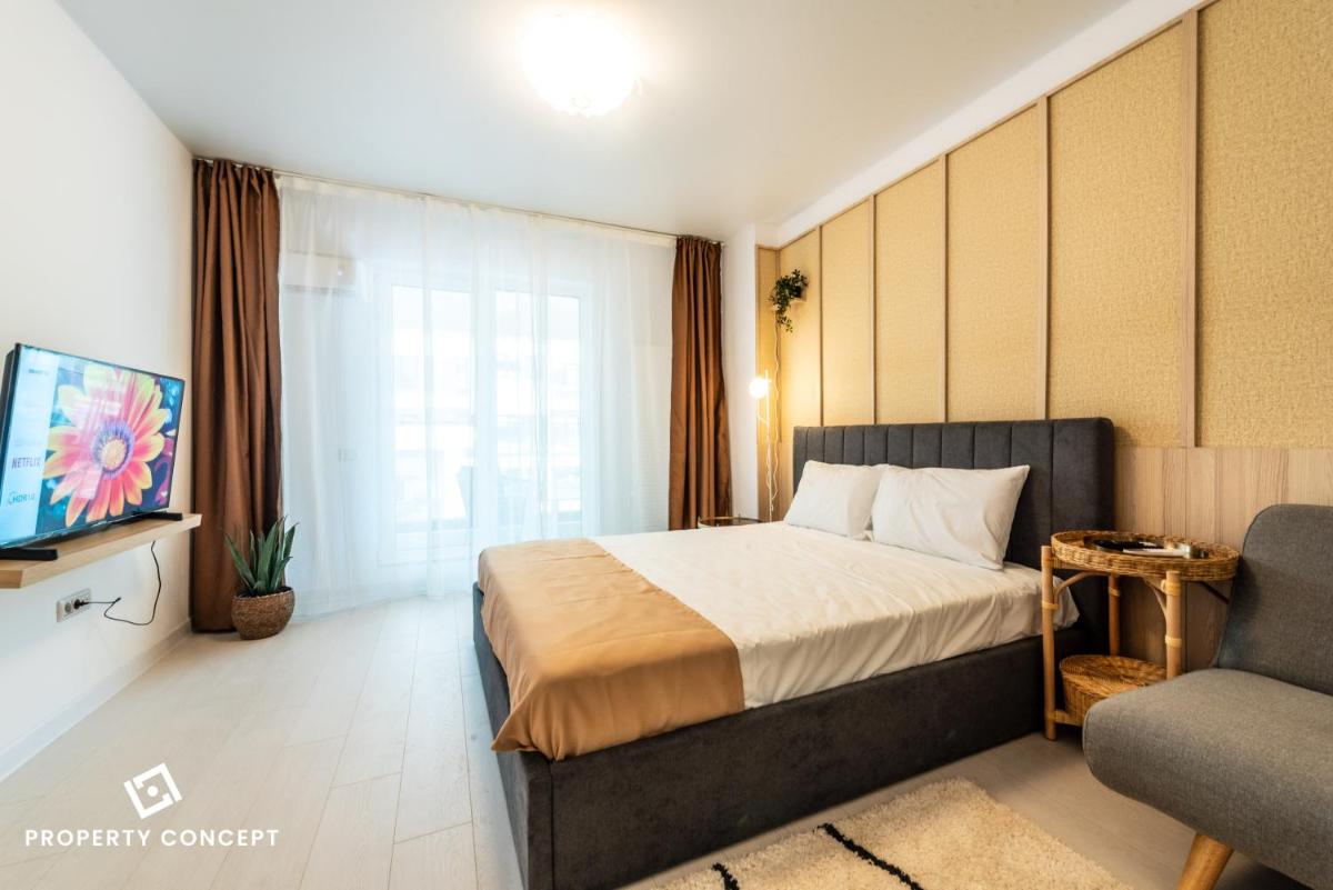 Central Cozy Apartment with Balcony