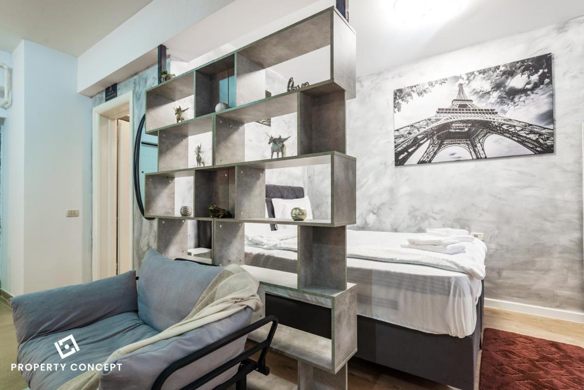 Central Residence Apartment 724