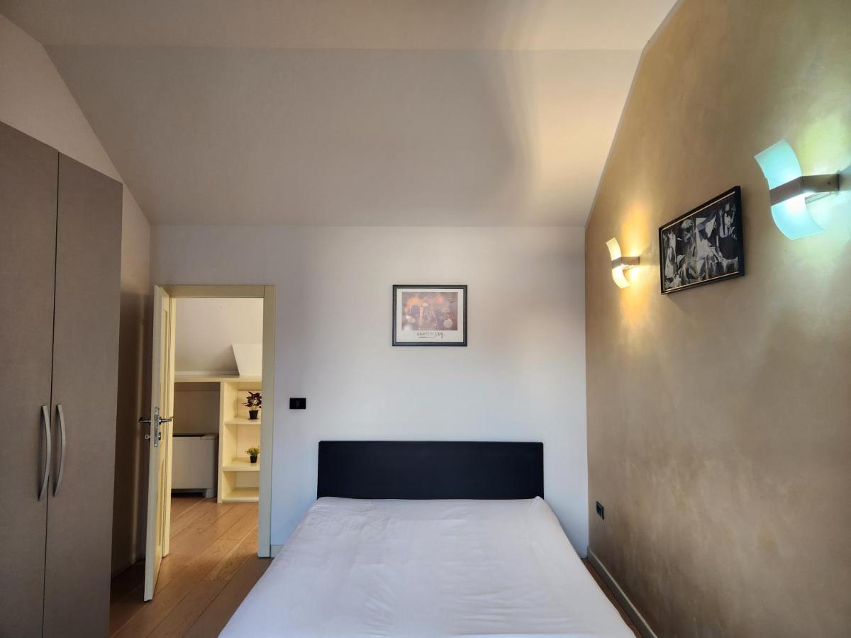 Central Terrace Escape with Jacuzzi