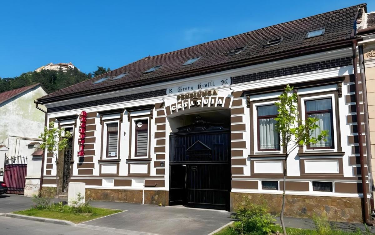 Cetatuia