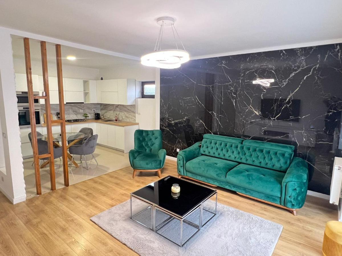 Ciki’s modern apartament