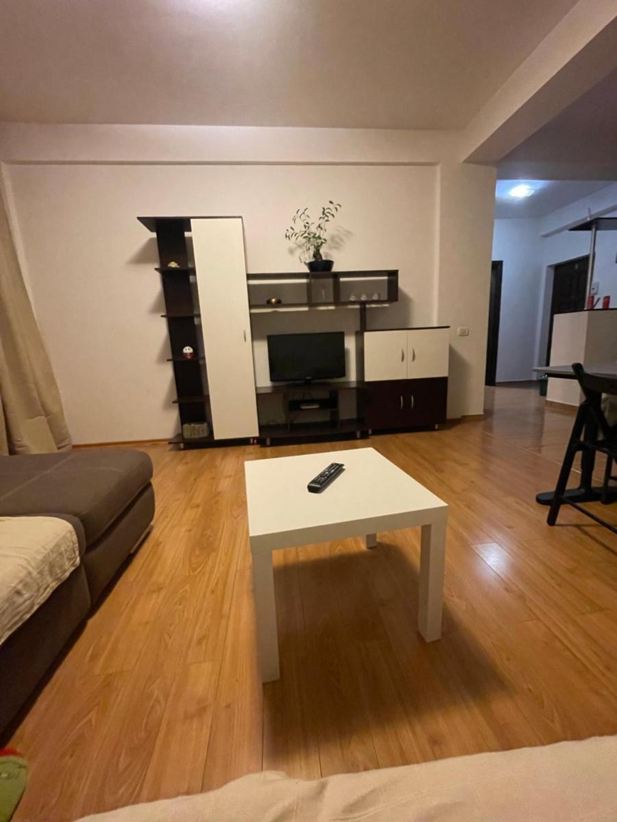Comfort Stay Apartment - Free Parking & Wi-Fi