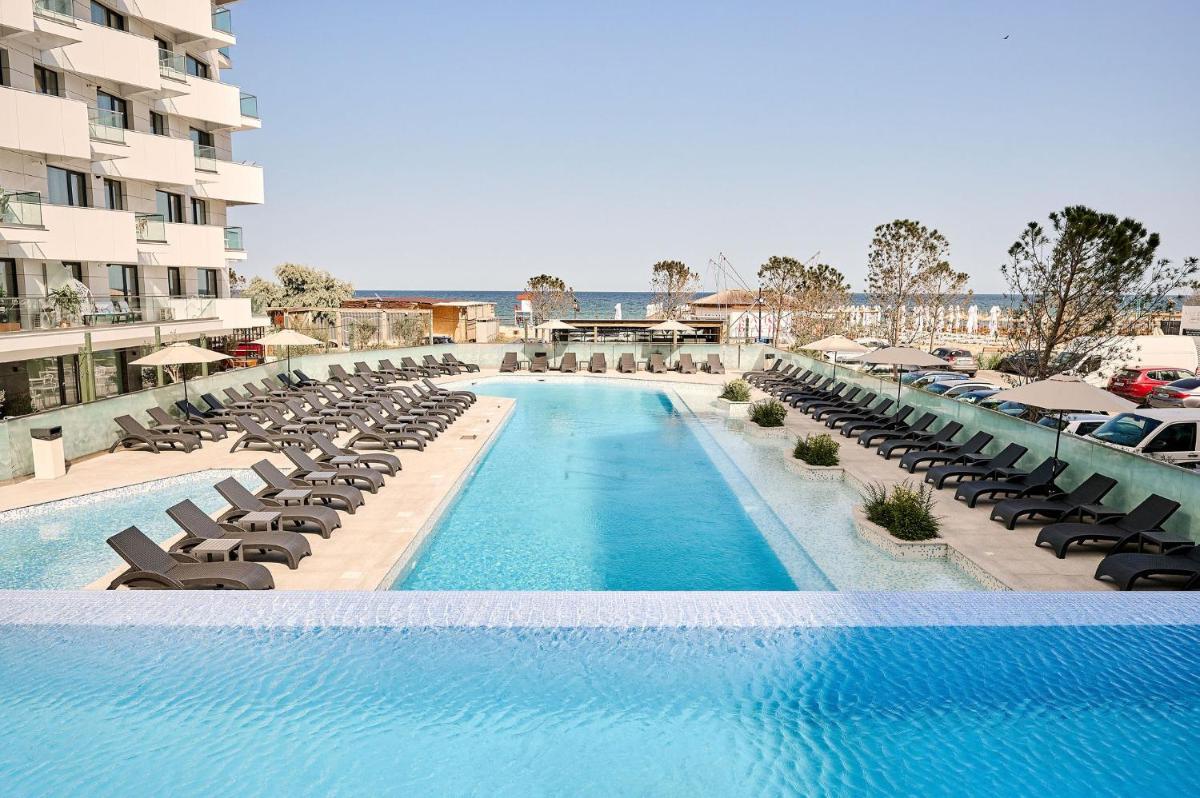 Dja Dja Apartment 11 in Infinity Beach Resort - parking