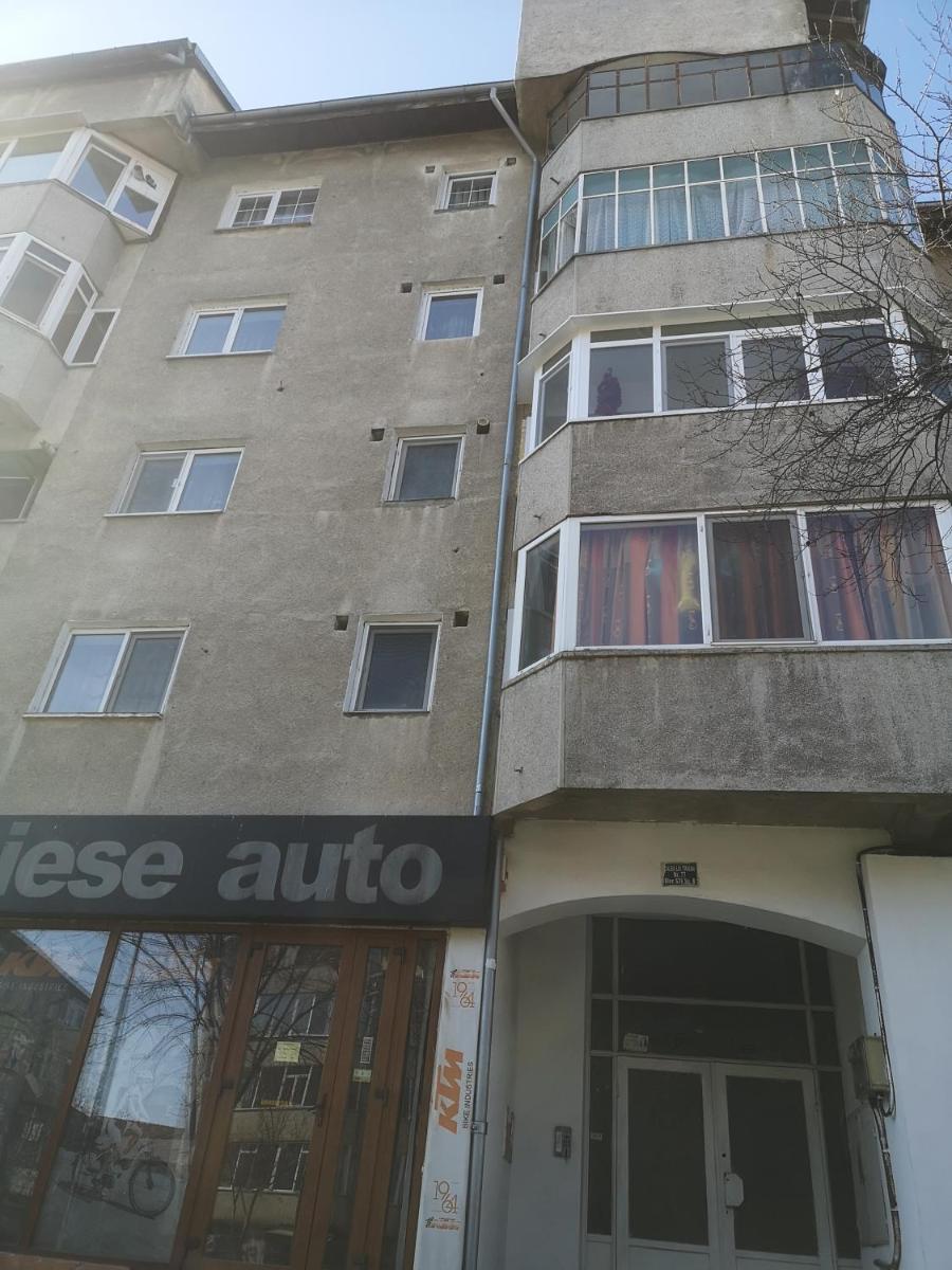 Doua camere spatioase
