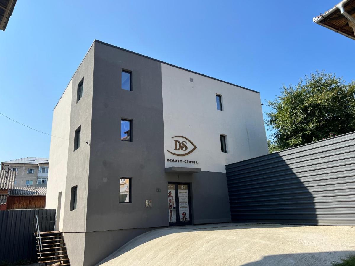 Ds Beauty Center