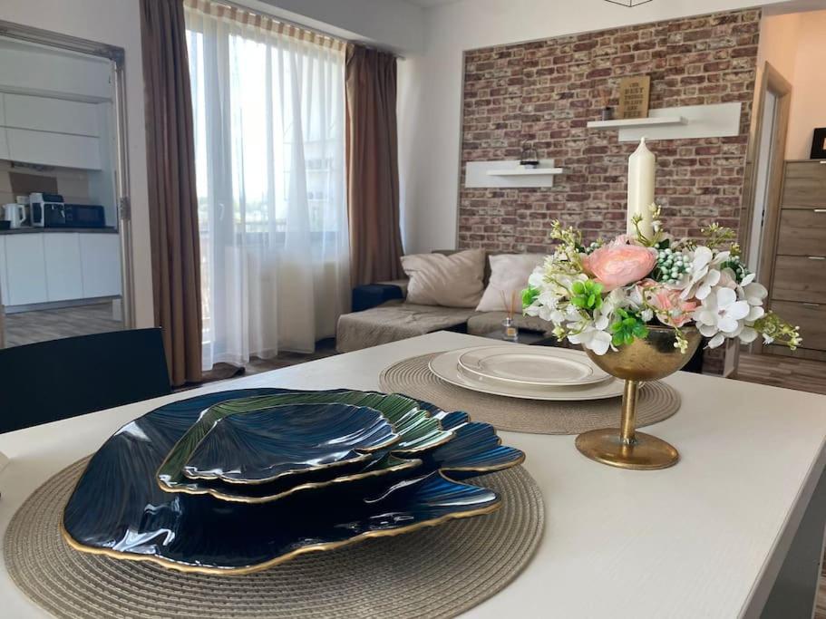 Emilia Flat Mamaia Nord