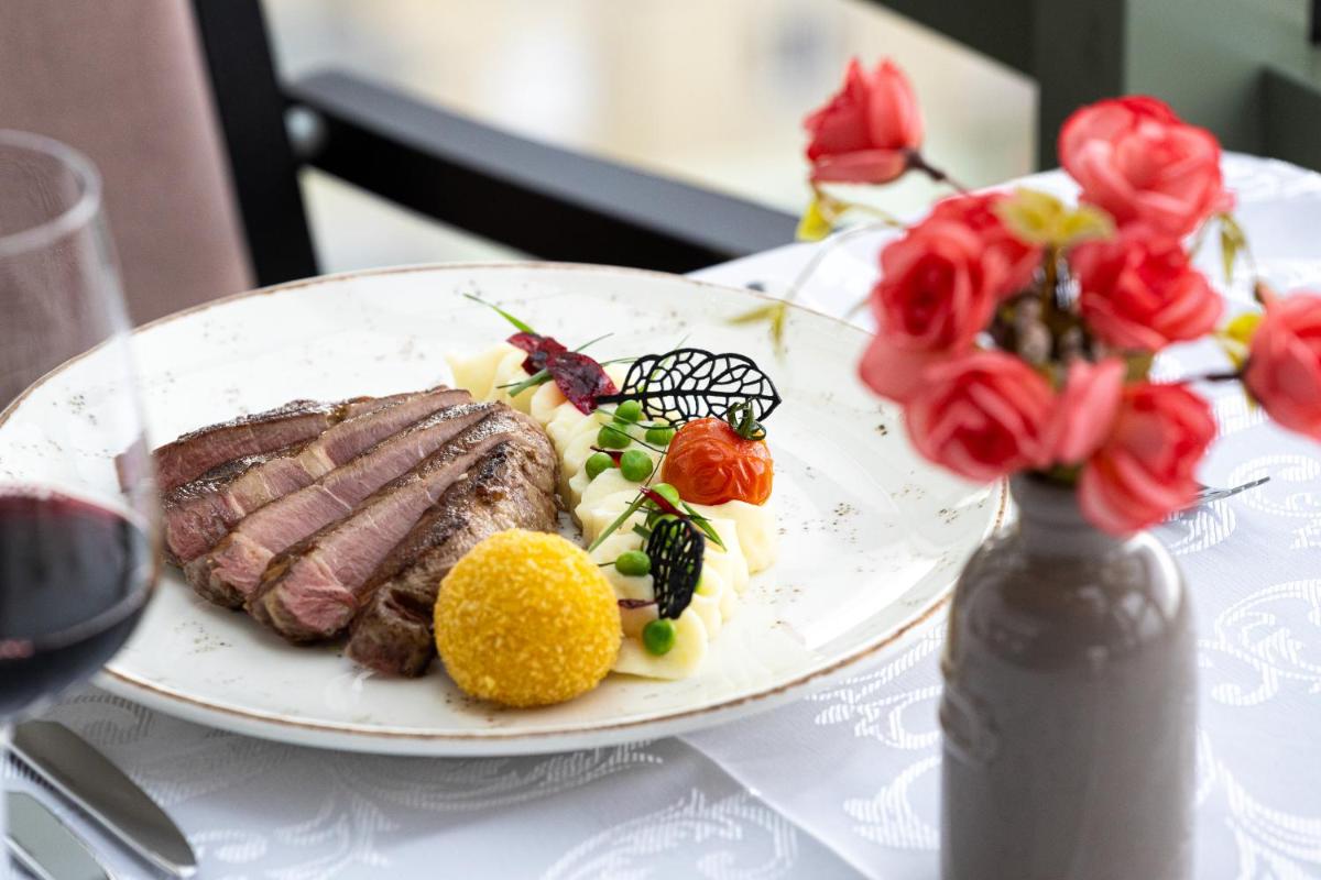 Hotel Golden Tulip Ana Tower Sibiu