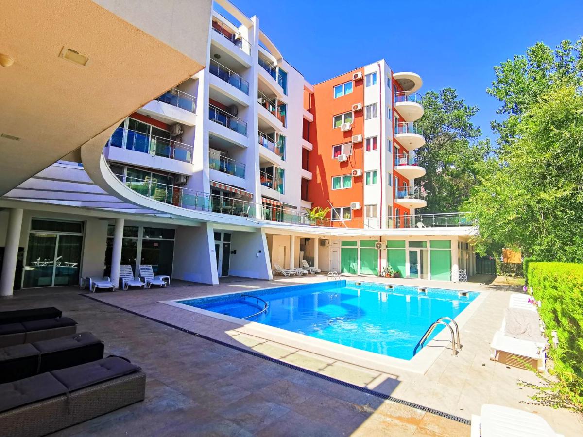 Luisa Lux Apartment - Sat Vacanta