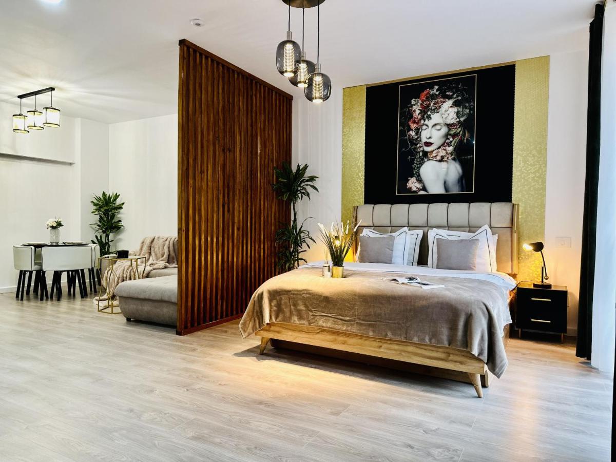 LUXROOM in GreenFuture
