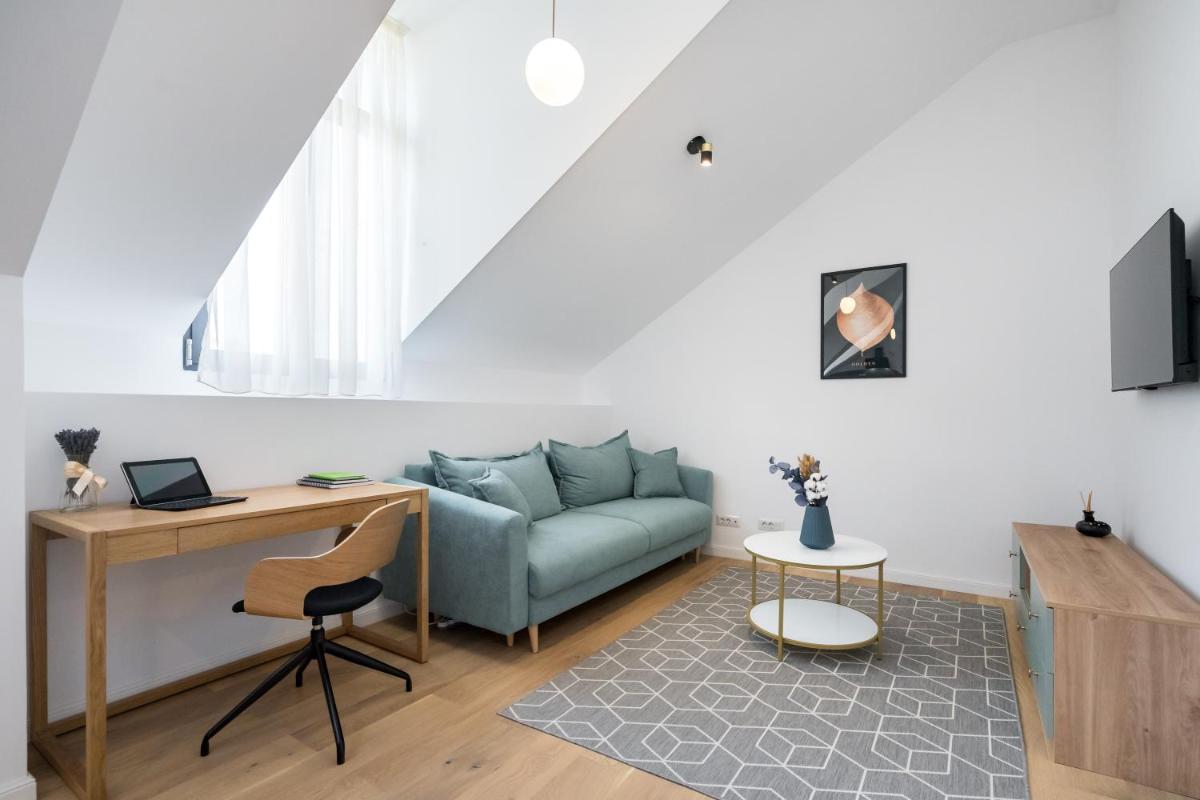 Luxury Central Loft by Carmen Sylva