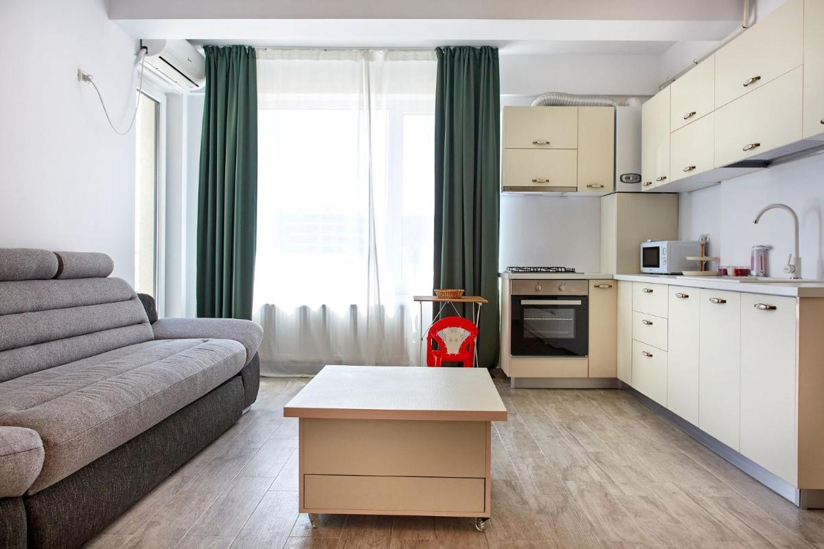 Miruna Luxury Astoria