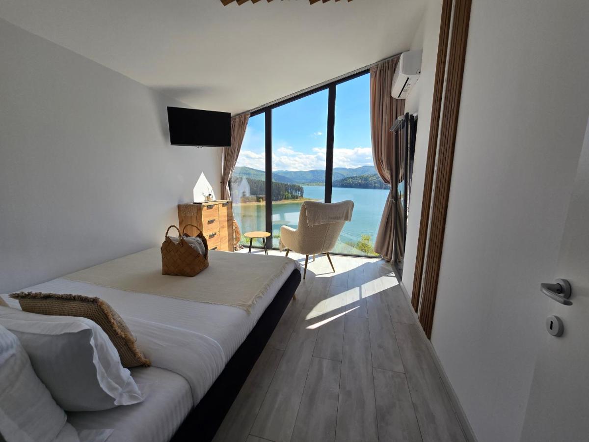 Moon Lake Bicaz