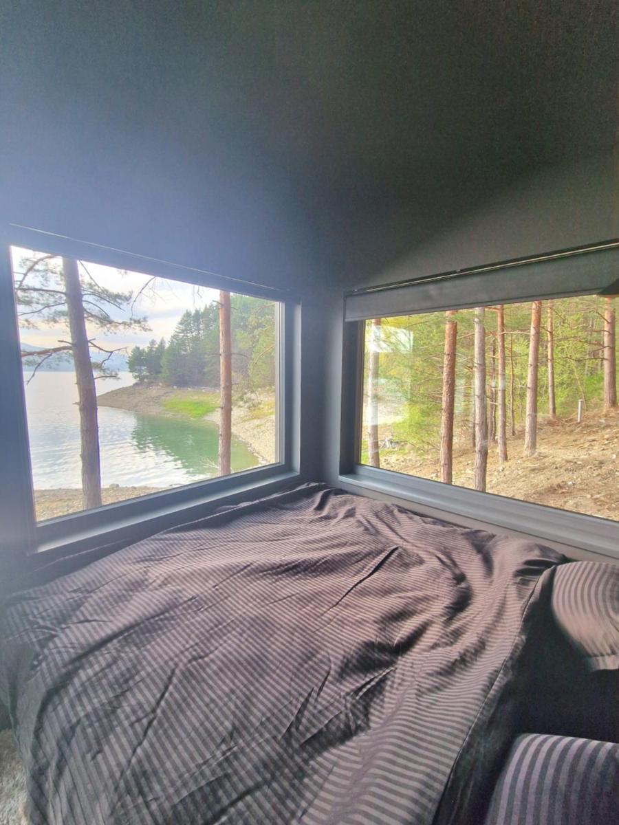 Nomad Lake Cabins