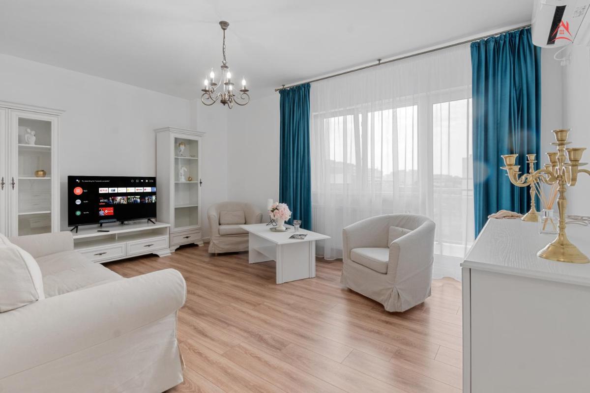 Noussa Apartment High Class with Private Parking