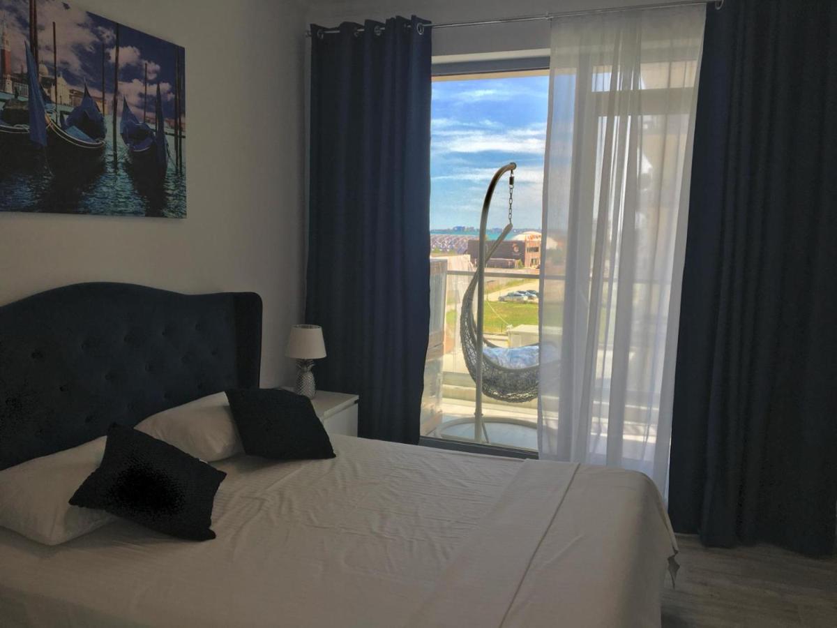 Onix Aparthotel - Lotus Sea View