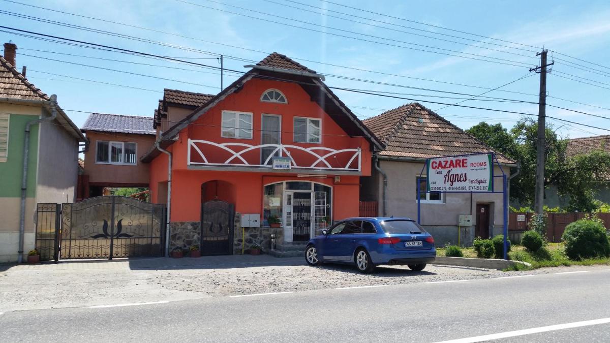 Pensiunea Laci Csarda Ernei