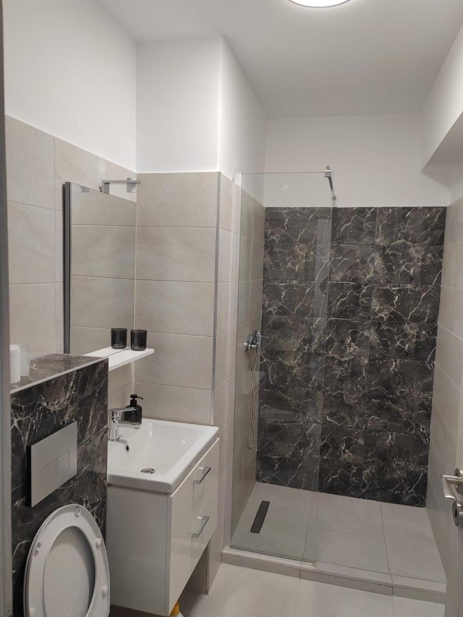 Regim hotelier/Bucuresti
