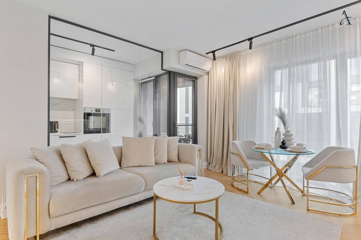 RentForComfort Adria in Cloud 9