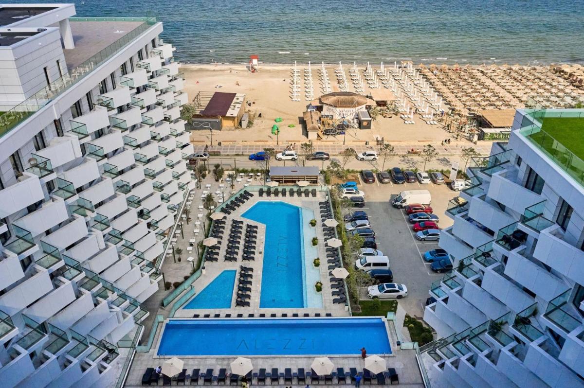 Retro Apartment in Infinity Beach Resort