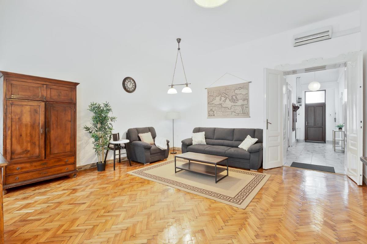 Roman Flat