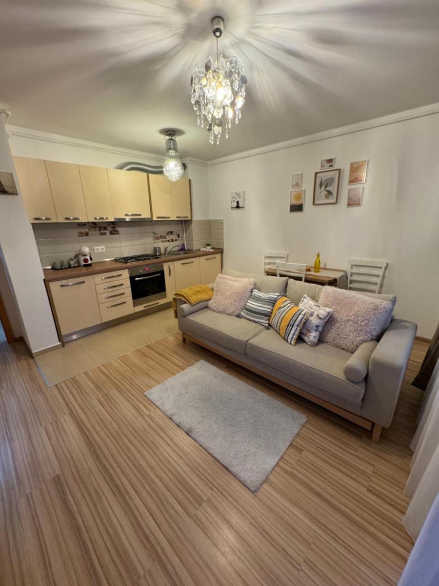 Ruk Apartment