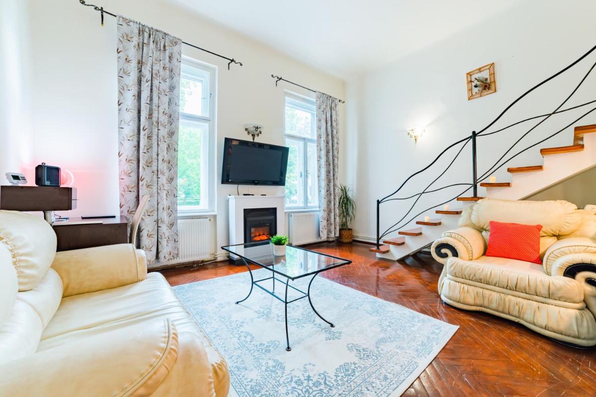 Sabin Apartments Private Parking