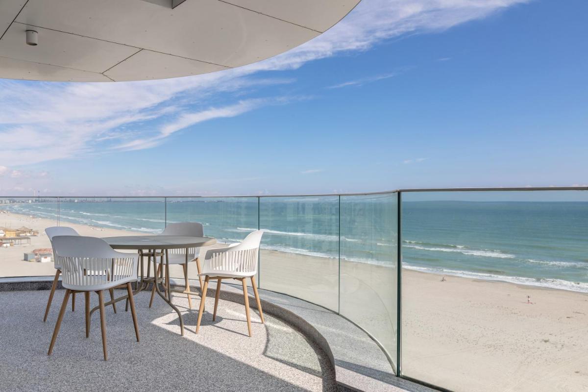 Sea On Mamaia