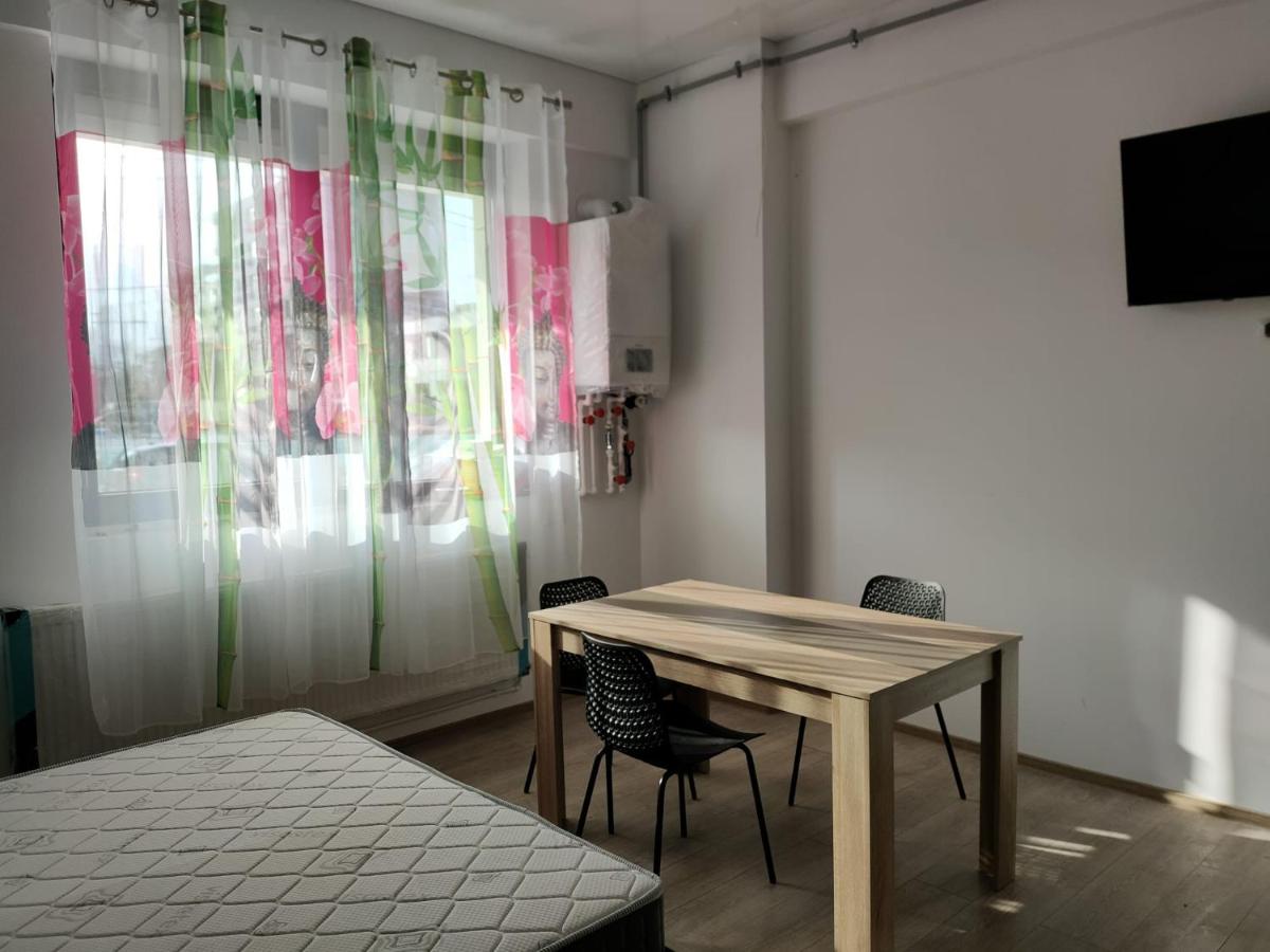 Skye Studio II by Euxin Accomodations