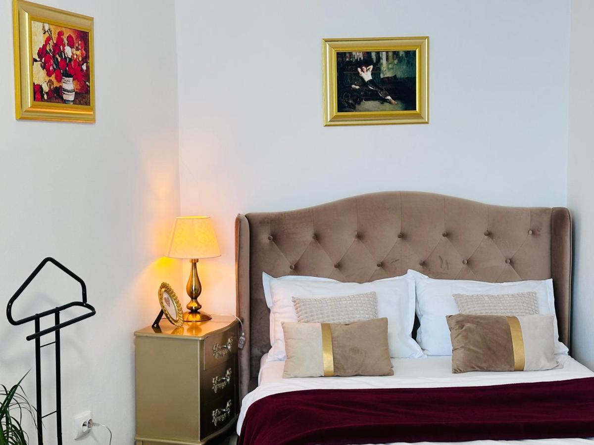 Studio PANORAMIC with Balcony and Fortress view