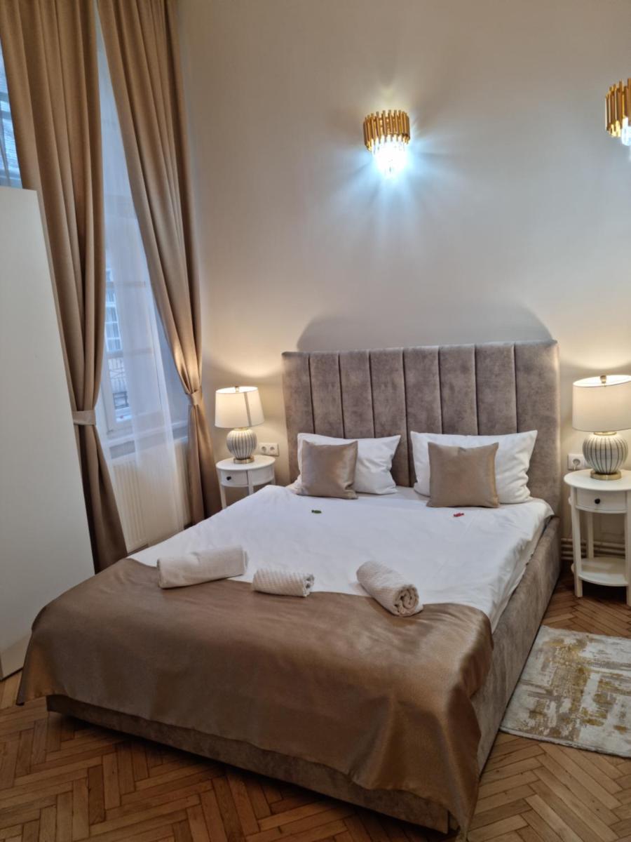 Studio Piața Mare