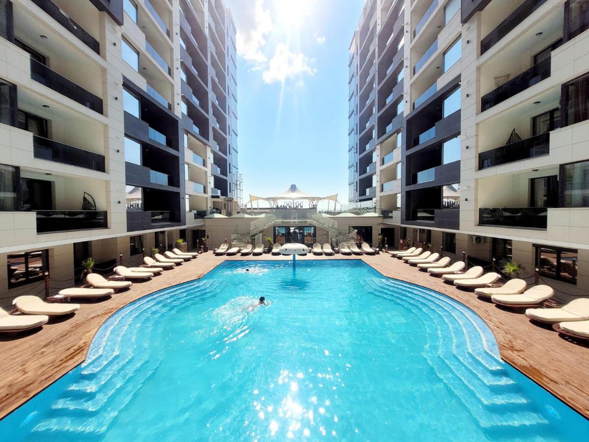 Studio ROA Apartments Resort