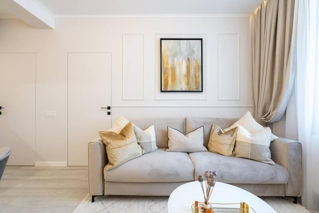 Stylish 2BR Vilacrosse Passage - Netflix