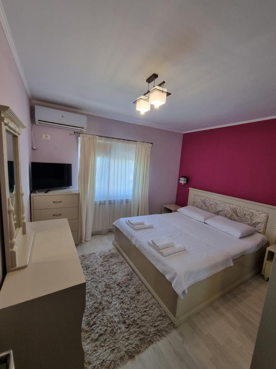 Sunnyside Apartment
