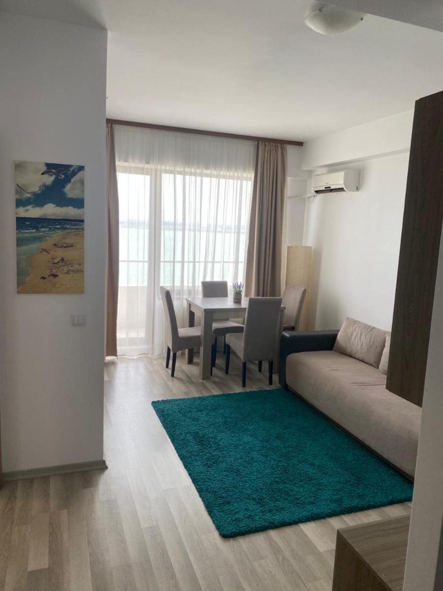 Virgo Summerland Apartaments