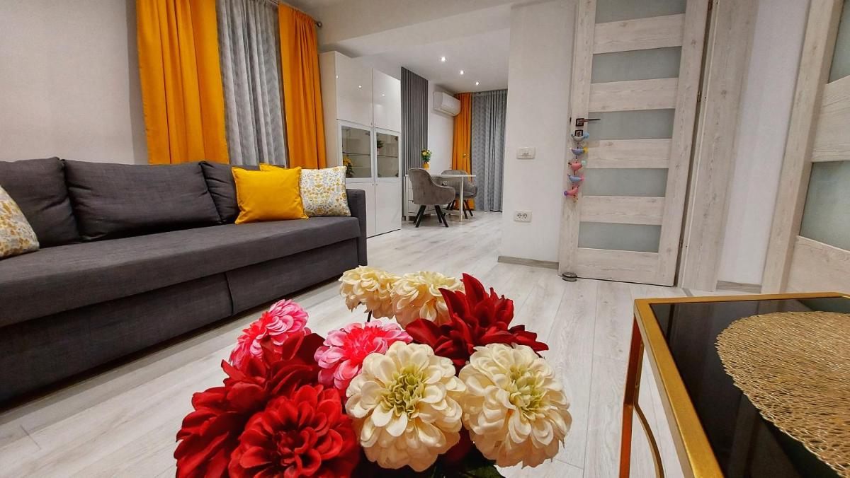 White Opal Apartment